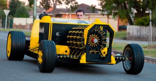 Este hombre fabricó un automóvil 100% de lego que corre con aire