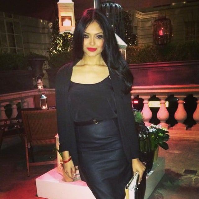 Afshan Azad red lips beautiful