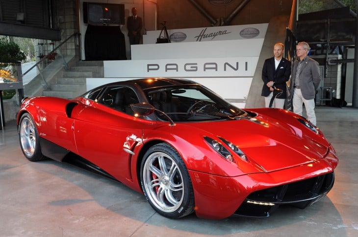 pagani huayra rojo