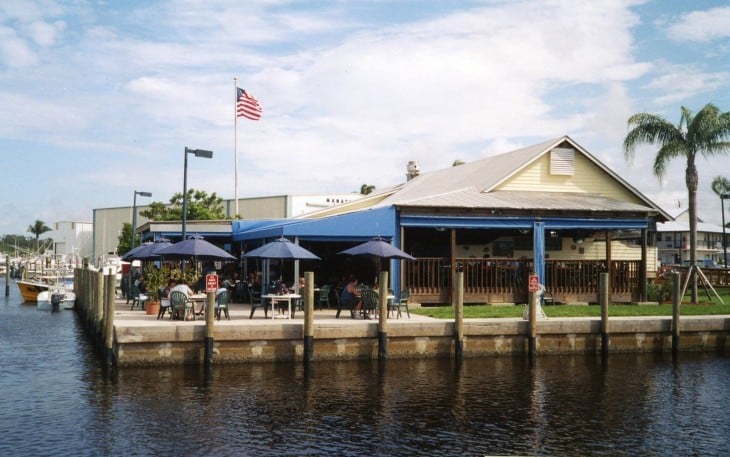 shrimpers grill and raw bar puerto