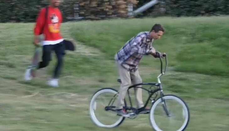 chico logra robarse la bicicleta