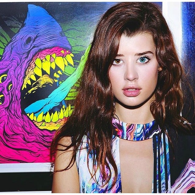 Sarah McDaniel tiburon ojo azul ojo verde