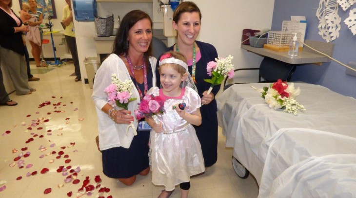 Boda de niña en hospital