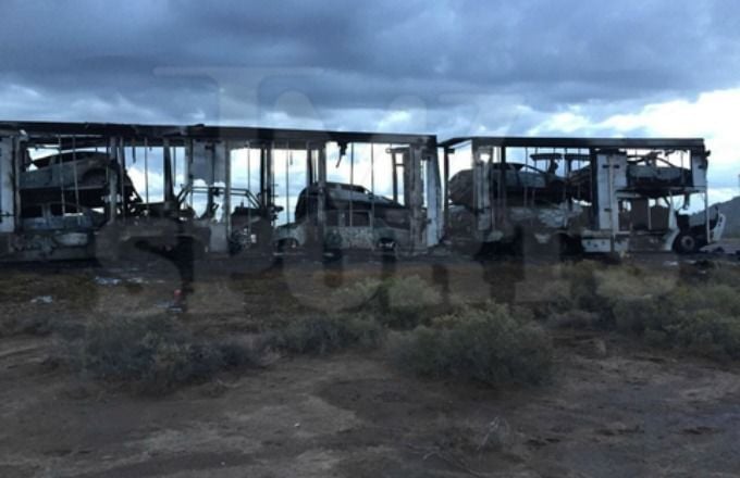 autos lujosos de floyd mayweather quemados en un camion