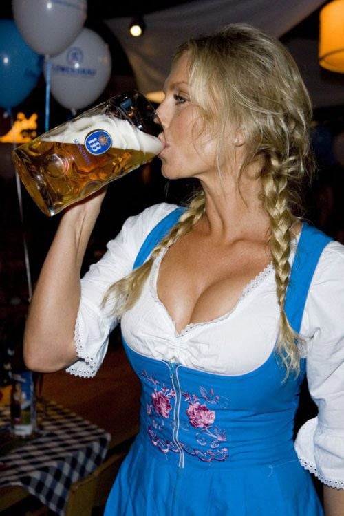 Bebiendo en el Oktoberfest