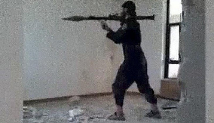 Soldado de ISIS con una bazuca