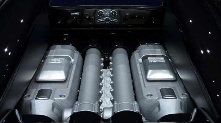 Motor del Bugatti Chiron