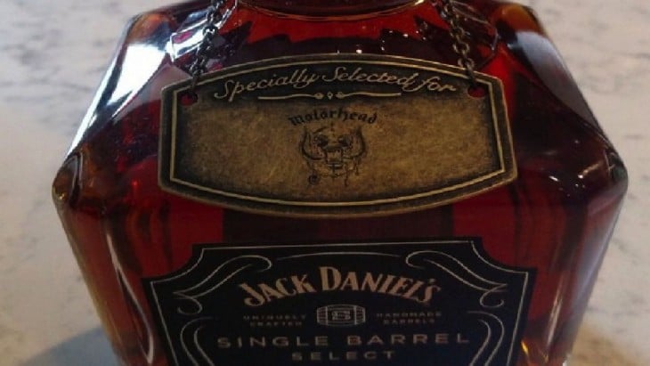 edición limitada Jack Daniel's en honor a Lemmy Kilmister (3)