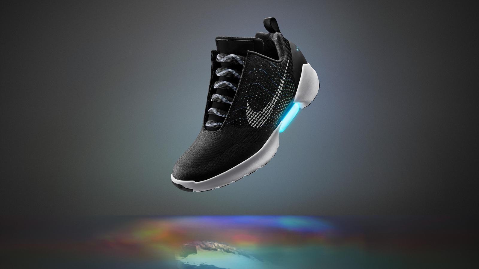Crea Nike tenis inspirados en Volver al Futuro