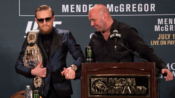 conor mcgregor y Dana White