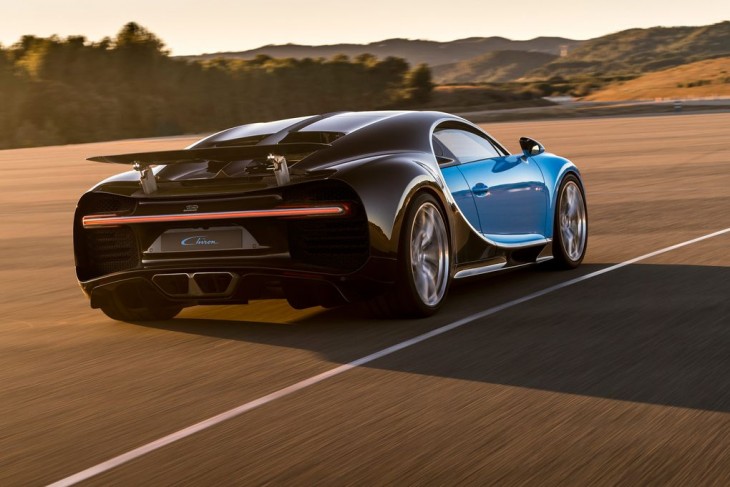 Chiron Bugatti en la carretera