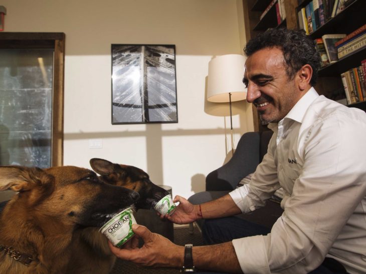 CEO de Chobani alimenta a sus perros con yogur