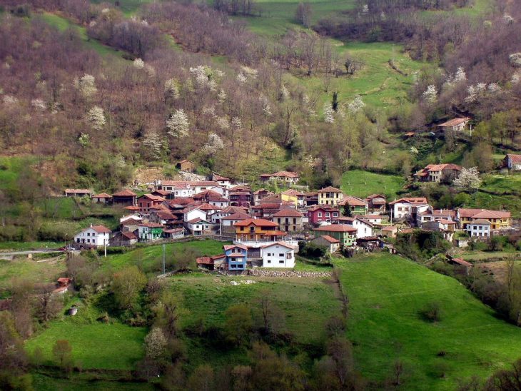 Ponga, ciudad en Asturias