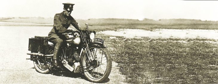 TE Lawrence moto