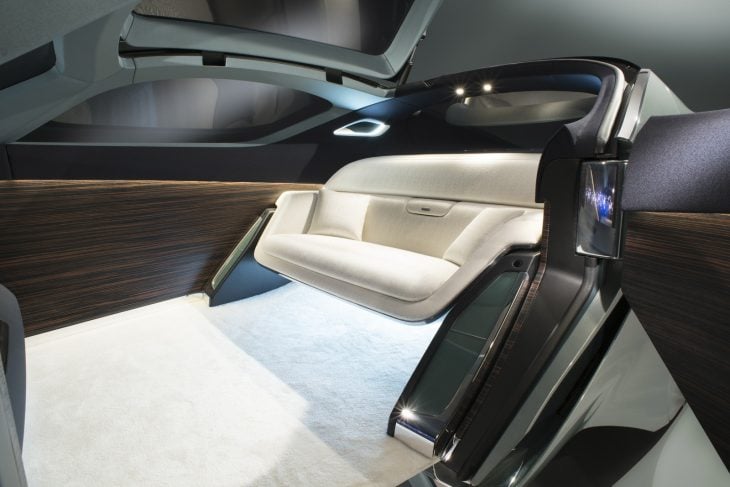 Rolls-Royce Vision Next 100 concept