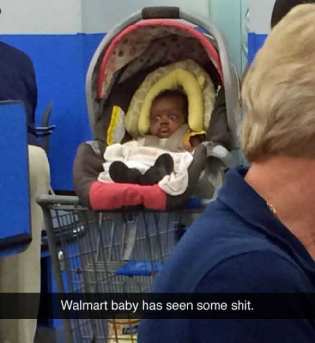 Niño asustado walmart