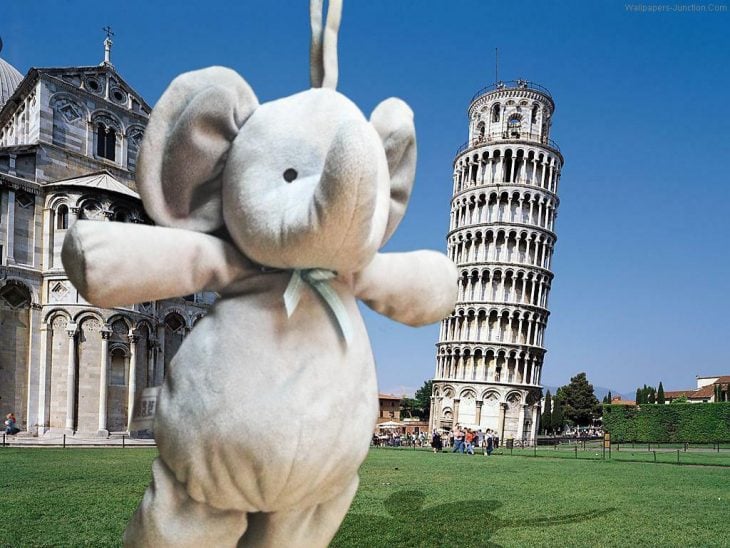 elefante Torre de Pisa