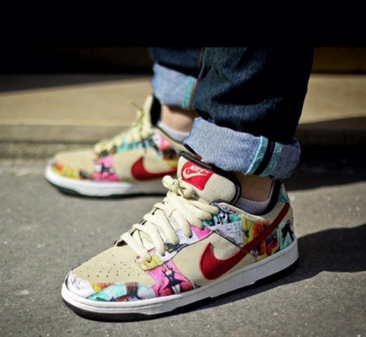 Nike SB Dunk Low Paris 