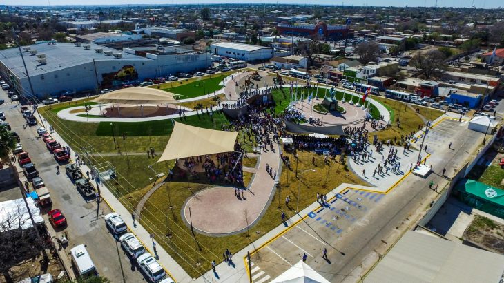 Plaza Simón Bolívar en Nuevo Laredo