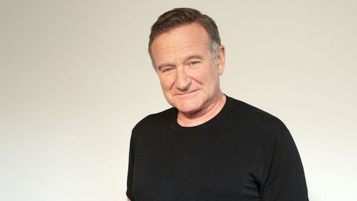 Robin Williams con camiseta negra