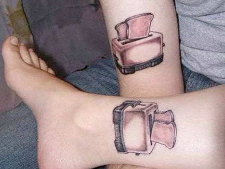 Tatuajes de pareja terribles