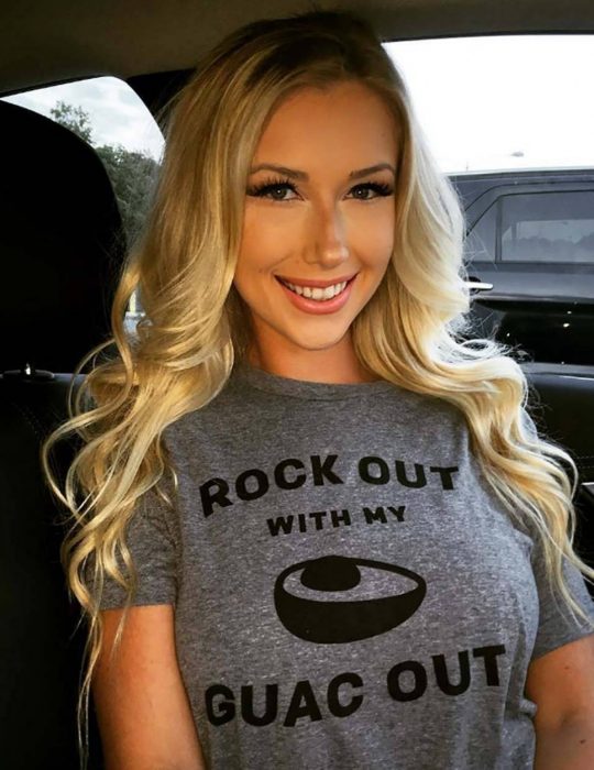 Noelle Foley en su coche