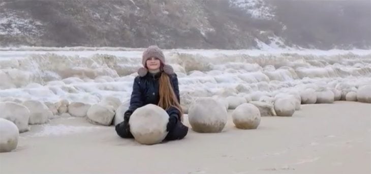 Bolas de nieve gigantes en Rusia