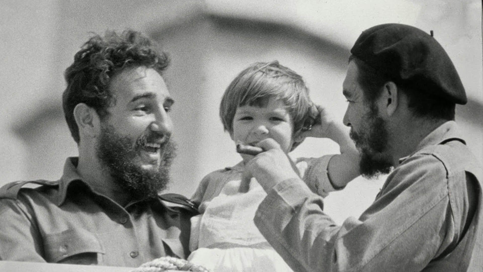 Resultado de imagen para Fidel Castro y su hijo 800x600