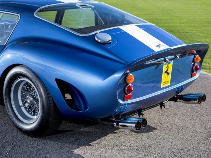 1962 Ferrari 250 GTO azul