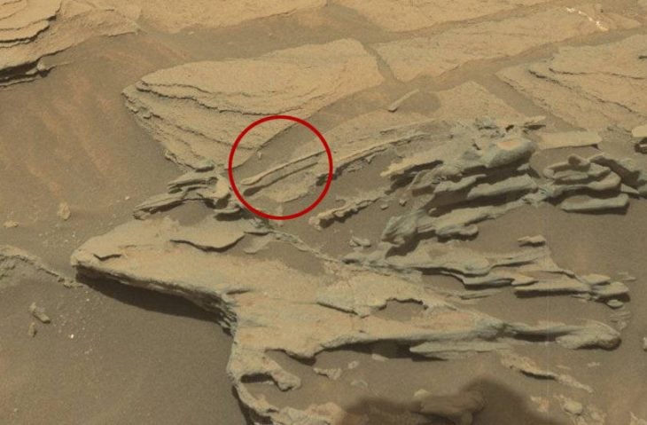 Cuchara flotante en Marte