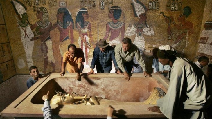 En la tumba de Tutankamón