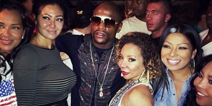 Mayweather con mujeres