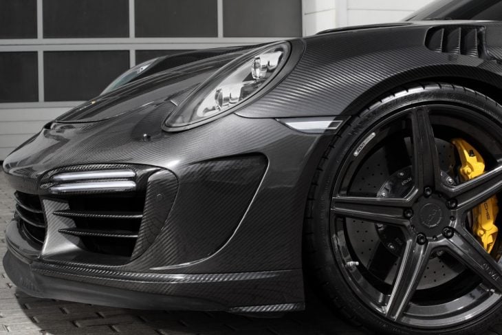 Porsche de fibra de carbono