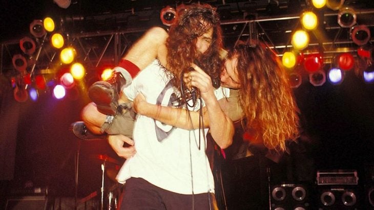 eddie Vedder y Chris Cornell en el escenario