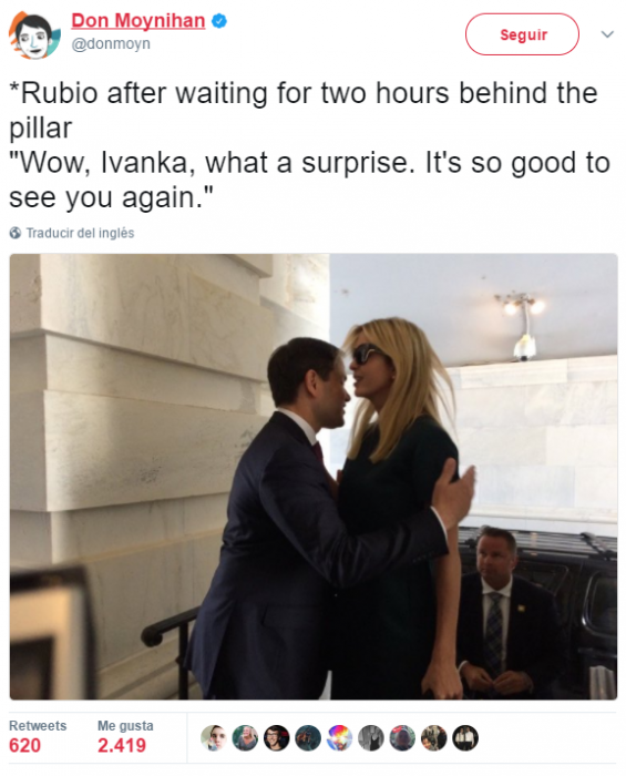 abrazo senador a ivanka