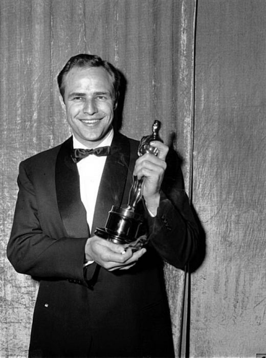 marlon brando oscar 1955 leo dicaprio