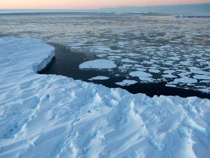 Vincennes Bay, Antartica