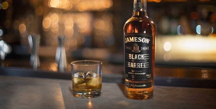 Whisky oscuro Jameson