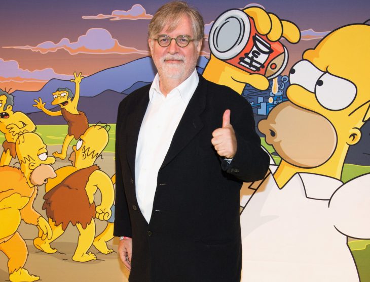 Matt Groening saluda