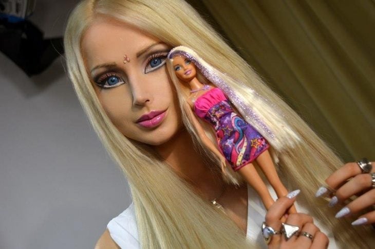 Valeria, la Barbie real