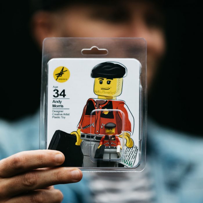 Currículum en figura de Lego