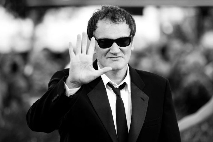 Quentin Tarantino saluda