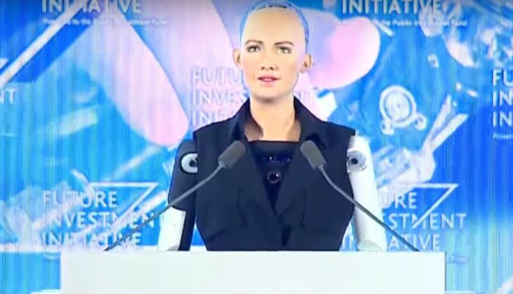 robot sofia arabia saudita