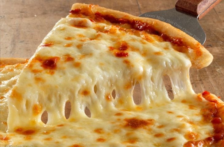 pizza con queso
