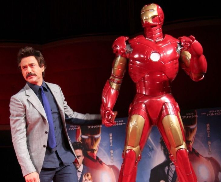 Robert Downey Jr y traje de Iron Man