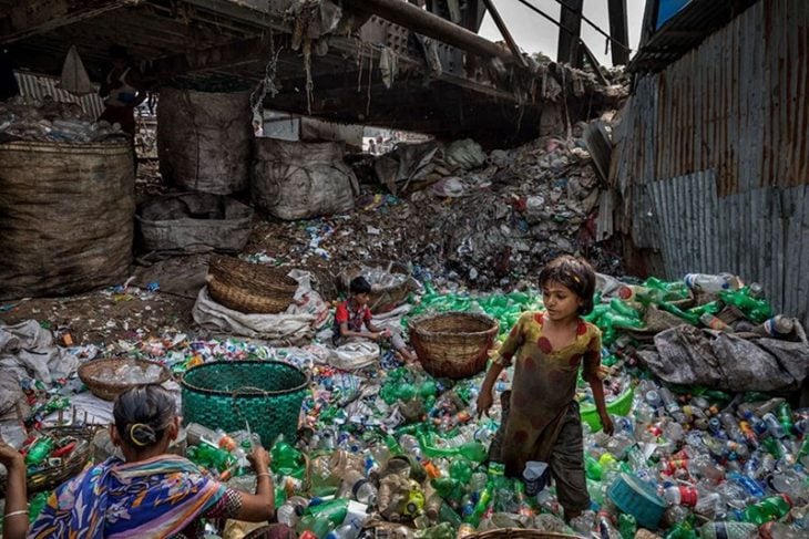 El mundo inundado de plástico