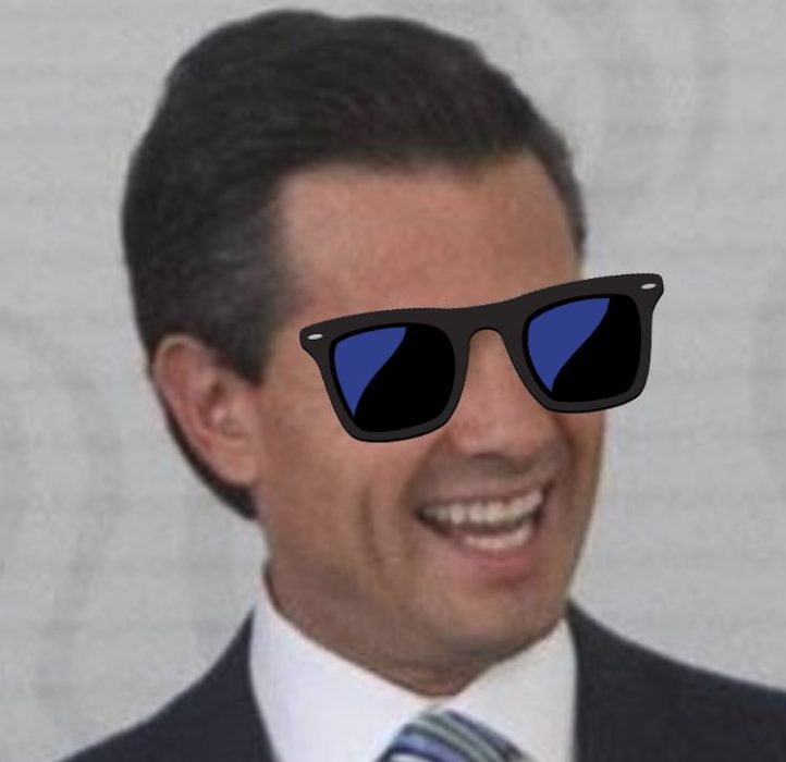 peña con lentes