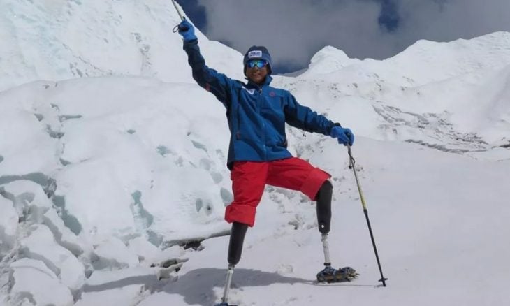 Escala el Everest sin piernas