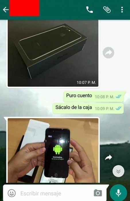 se burla del cel de su amigo