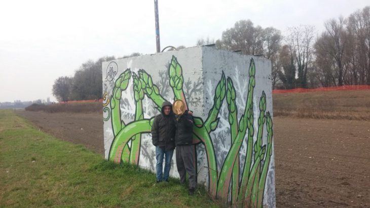 Artista Cibo, con acompañante